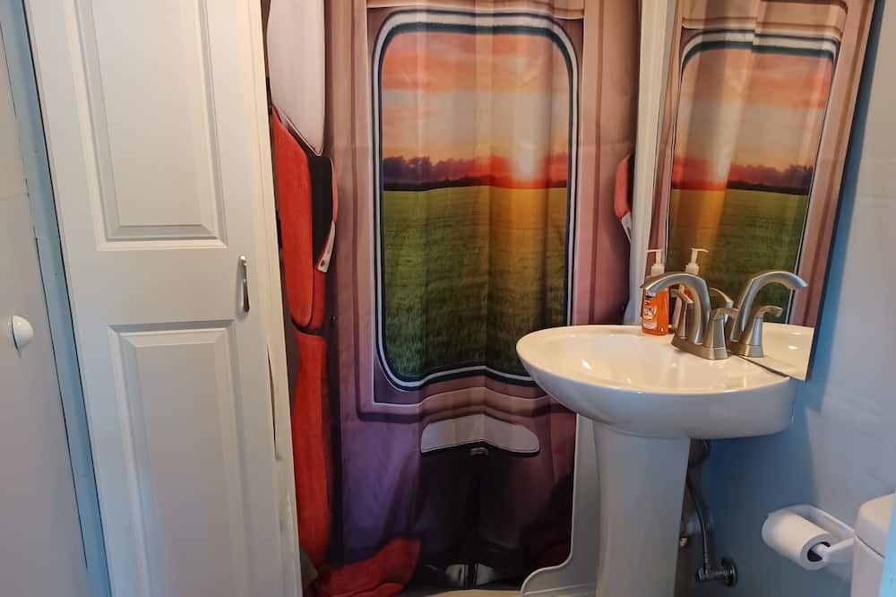Photo of Bathroom in Folkston