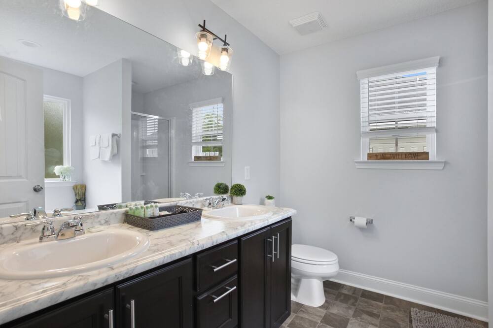 Photo of Bathroom in Fleming