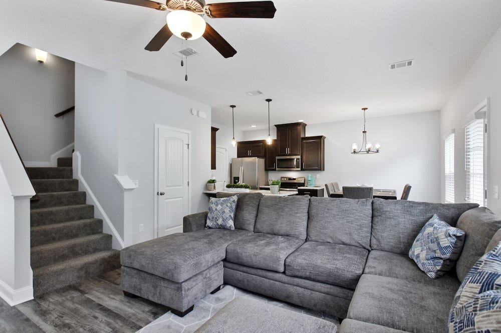 Photo of Livingroom in Fleming