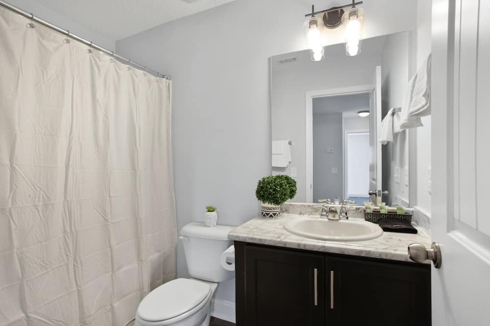 Photo of Bathroom in Fleming