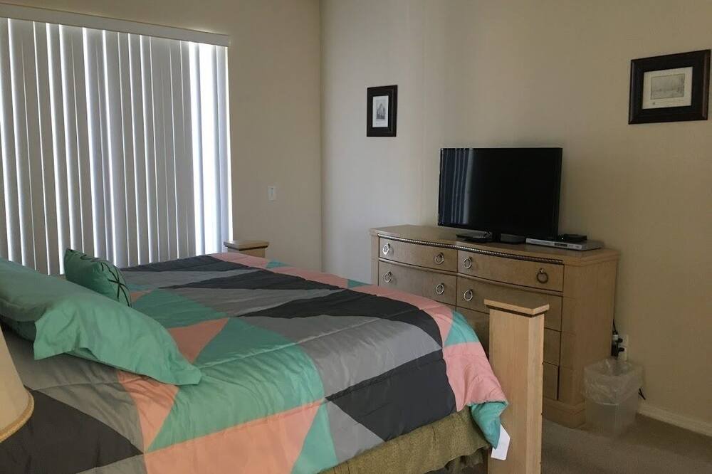 Photo of Bedroom in Kissimmee