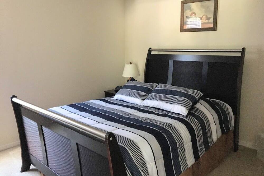 Photo of Bedroom in Kissimmee