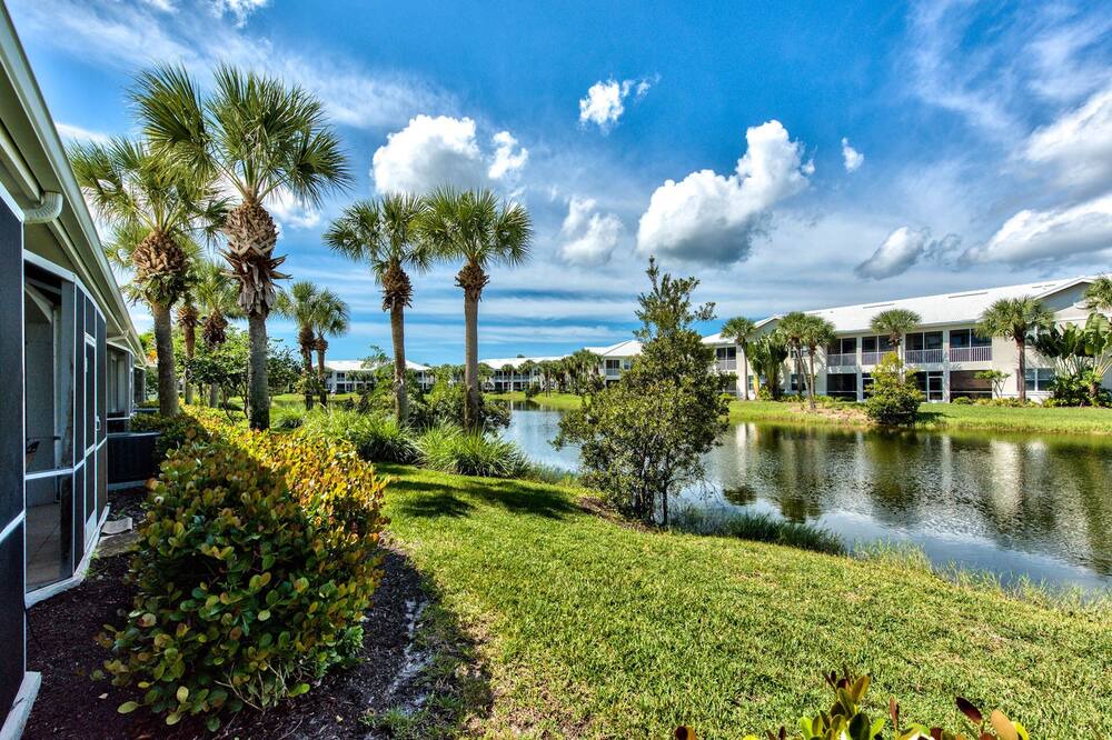 Photo of Outdoor in Naples