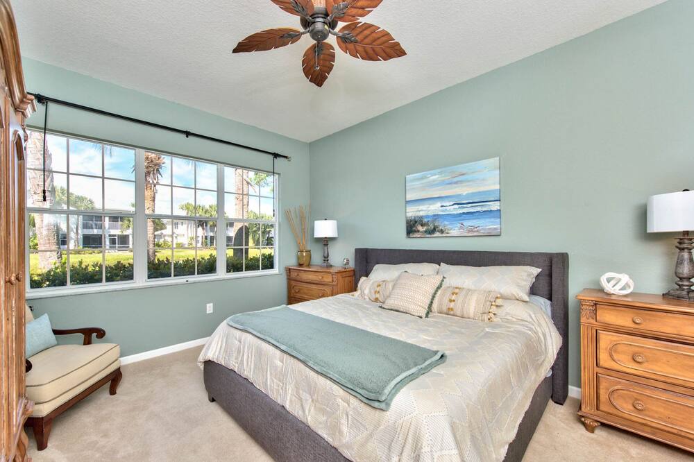 Photo of Bedroom in Naples