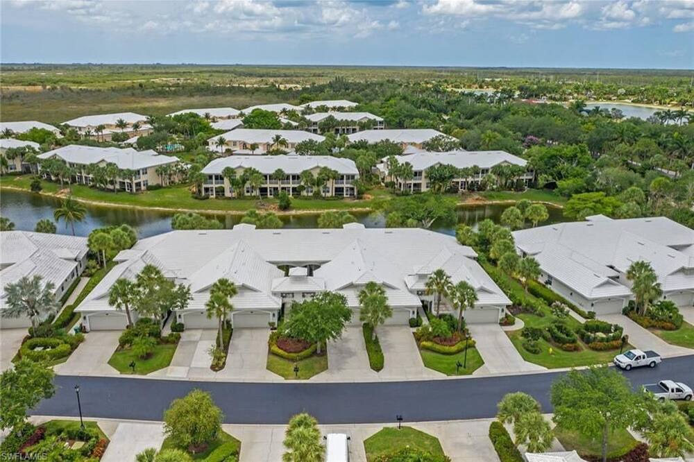 Photo of Outdoor in Naples