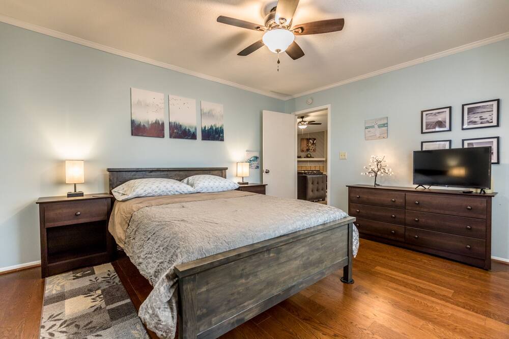 Photo of Bedroom in Sebastian Highlands