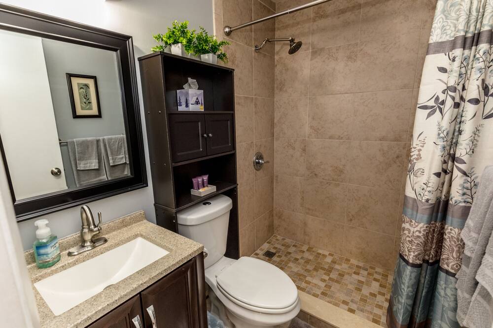 Photo of Bathroom in Sebastian Highlands