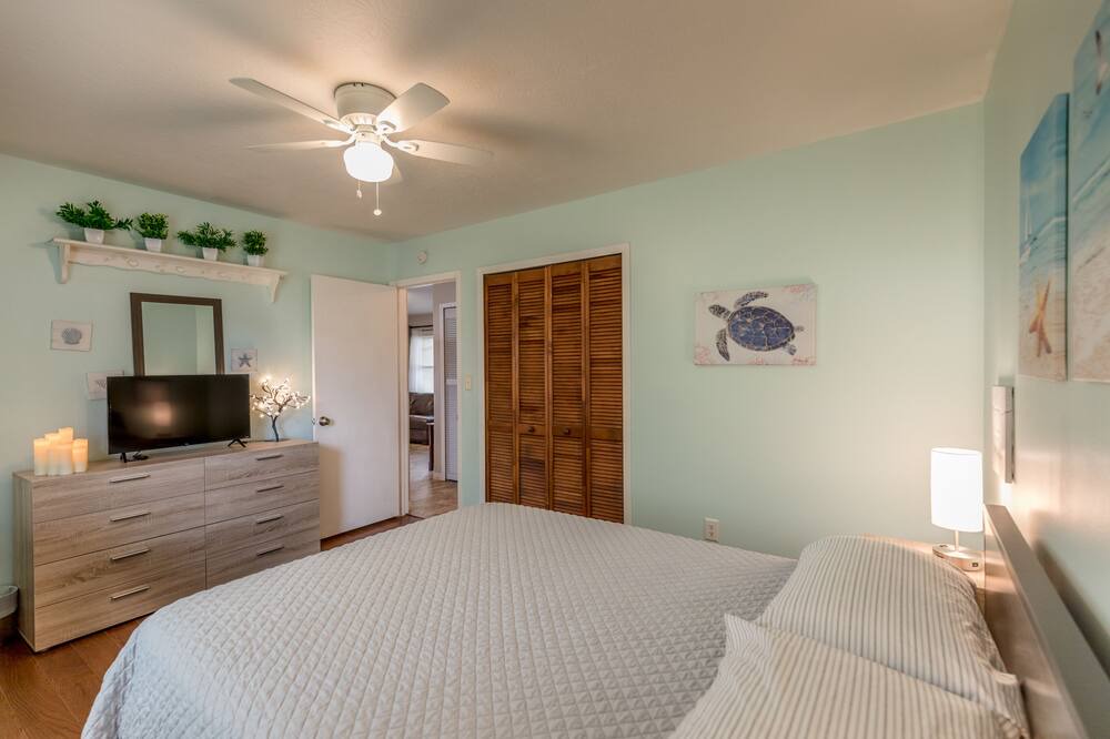 Photo of Bedroom in Sebastian Highlands