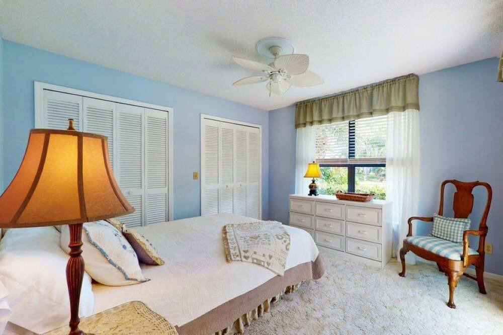 Photo of Bedroom in Florida Ridge