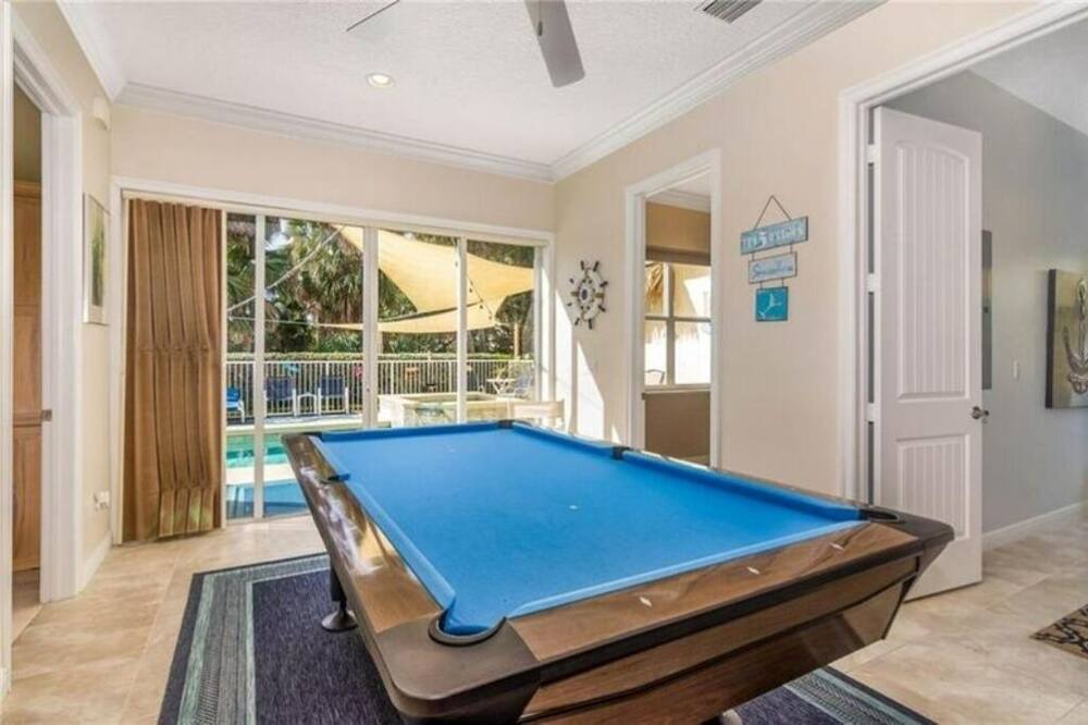 Photo of Bedroom in North Beach