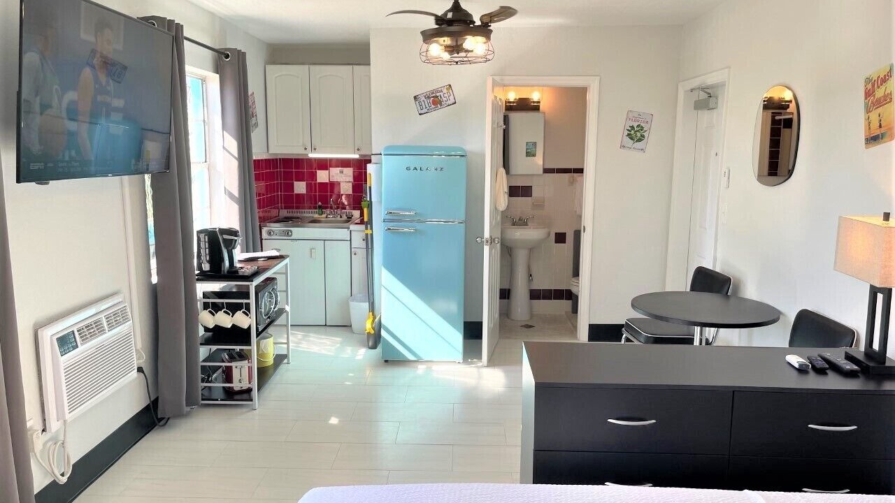 Photo of Bathroom in Treasure Island