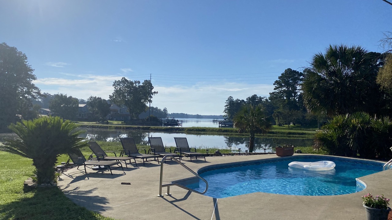 Photo of Outdoor in Chapin