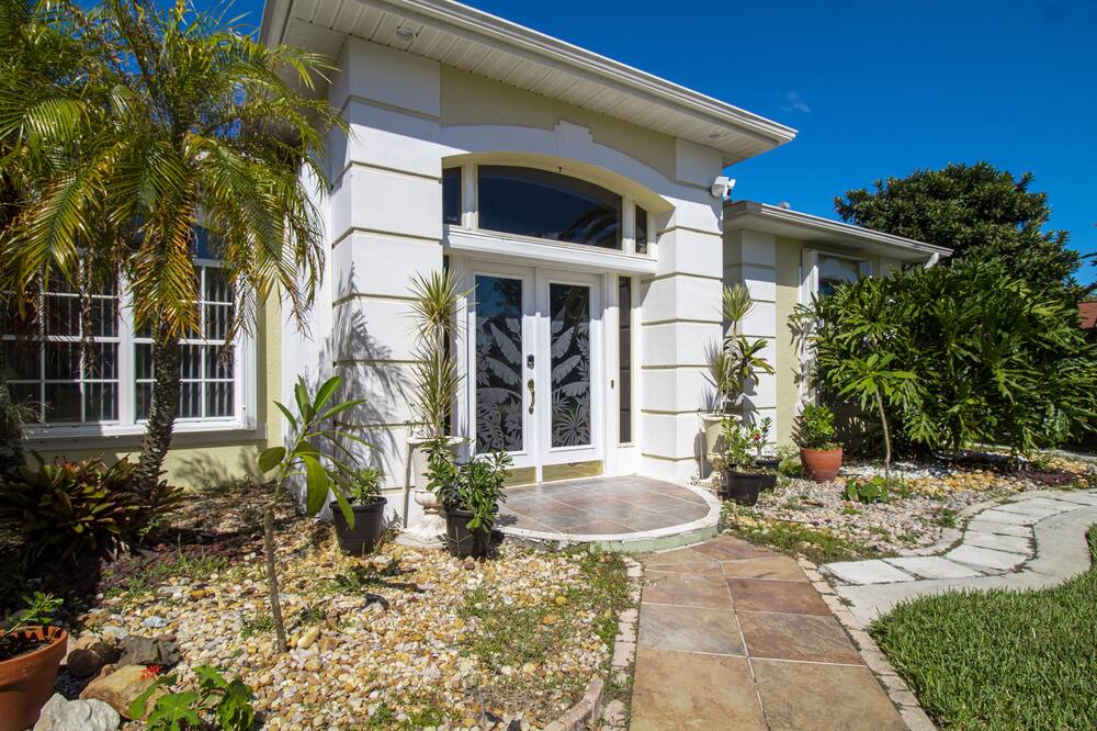 Photo of Outdoor in West Melbourne