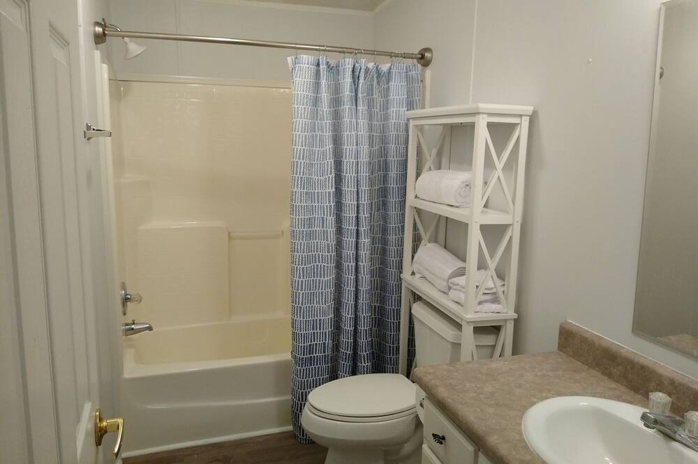 Photo of Bathroom in Summerton