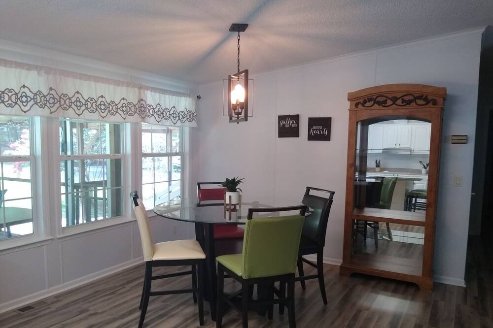 Photo of Kitchen in Summerton