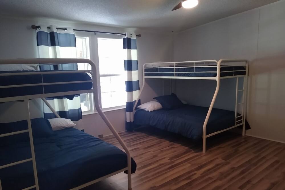 Photo of Bedroom in Summerton