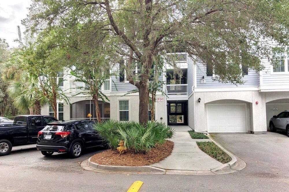 Photo of Others in Johns Island