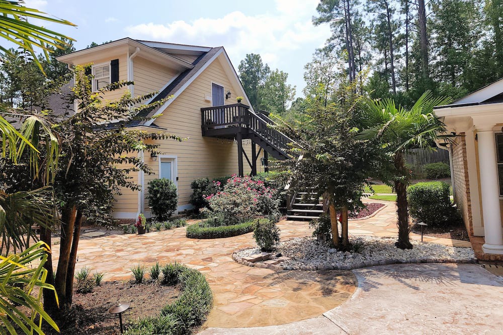 Photo of Outdoor in Grovetown