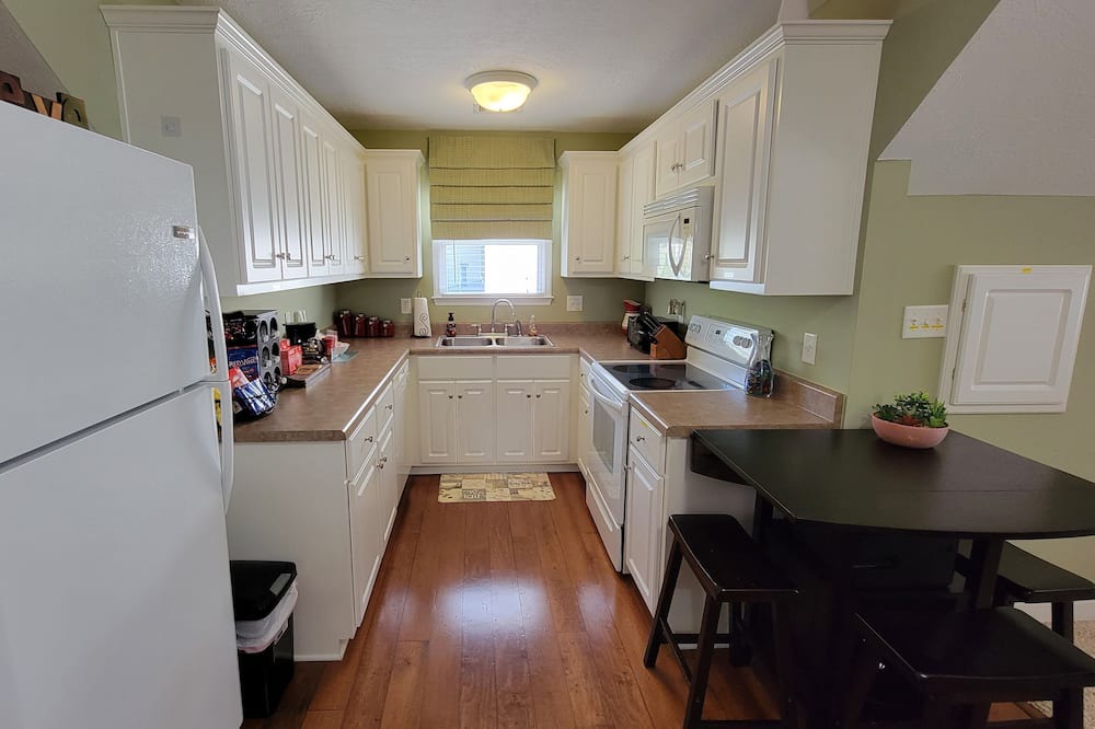 Photo of Kitchen in Grovetown