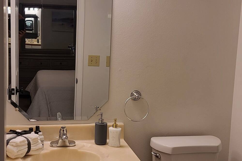 Photo of Bathroom in Oviedo