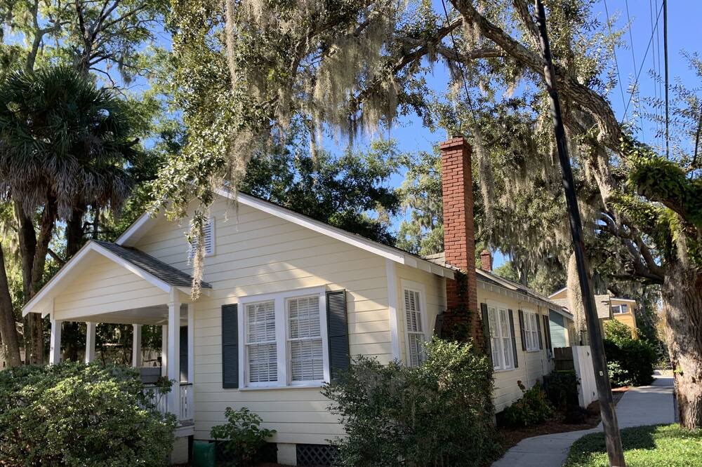 Photo of Outdoor in Historic District