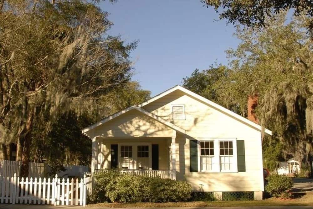 Photo of Outdoor in Historic District
