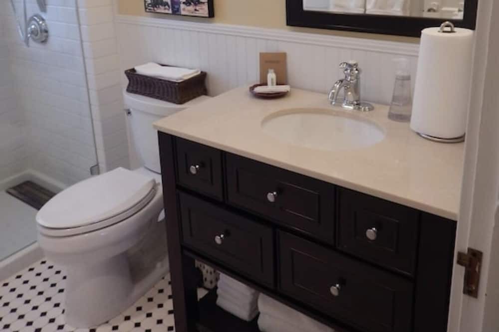 Photo of Bathroom in Historic District