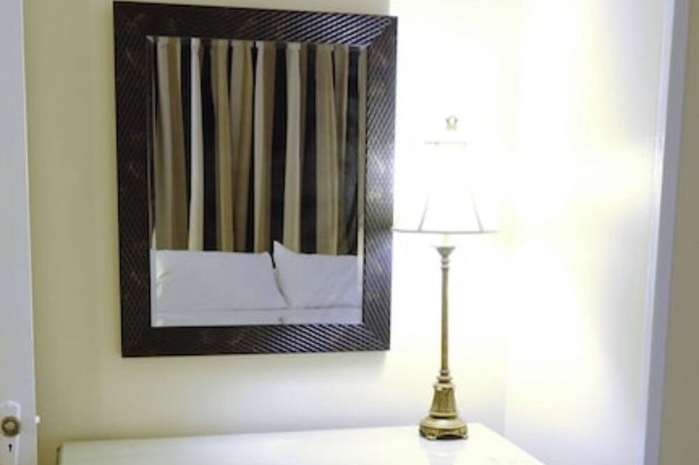 Photo of Bedroom in Historic District