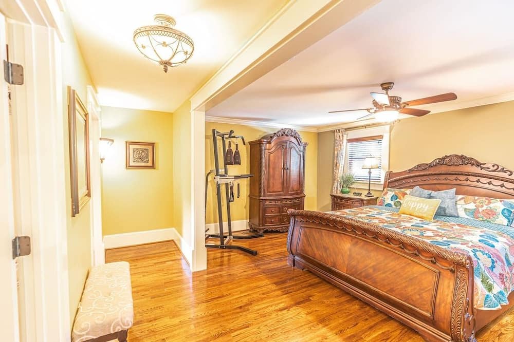 Photo of Bedroom in Terry Sanford