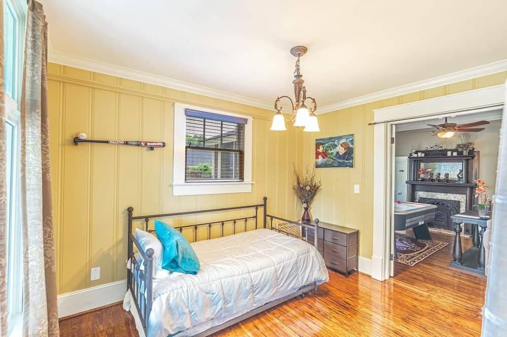 Photo of Bedroom in Terry Sanford