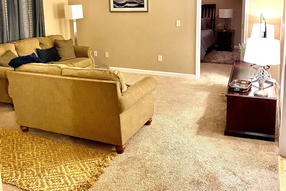 Photo of Livingroom in Dalzell