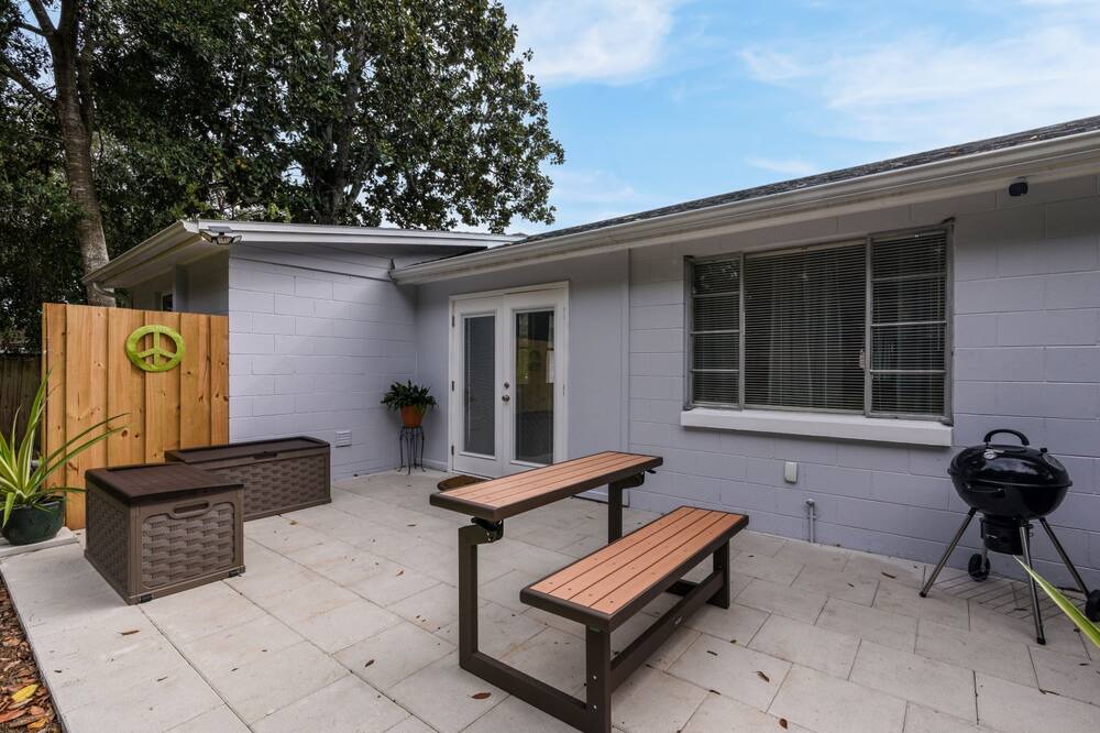 Photo of Outdoor in Plantation Estates