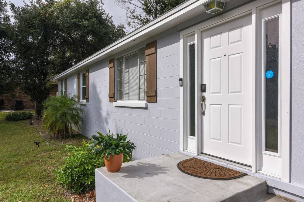 Photo of Others in Plantation Estates