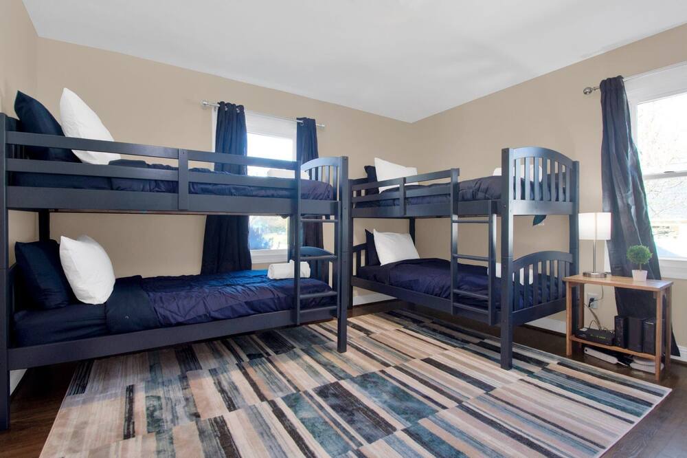 Photo of Bedroom in Terry Sanford
