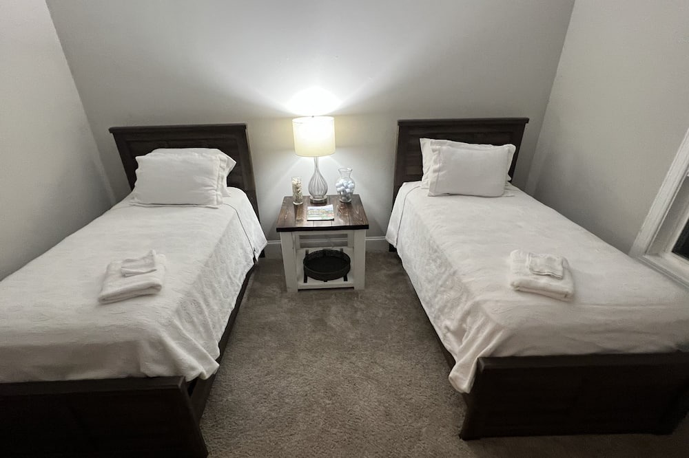 Photo of Bedroom in Grovetown