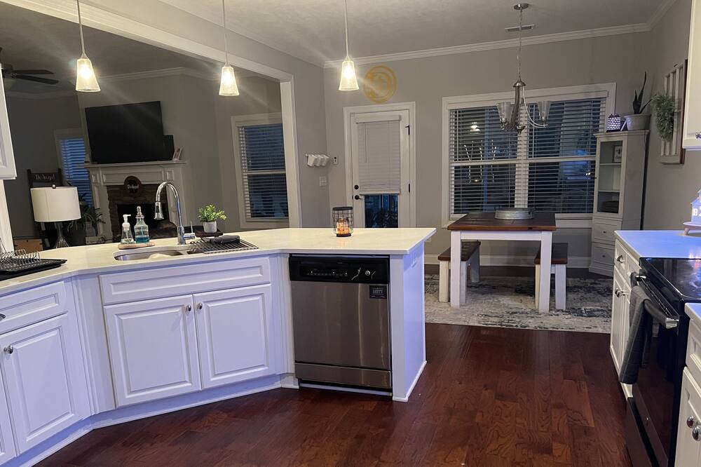 Photo of Kitchen in Grovetown