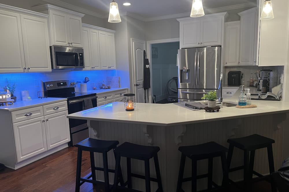 Photo of Kitchen in Grovetown