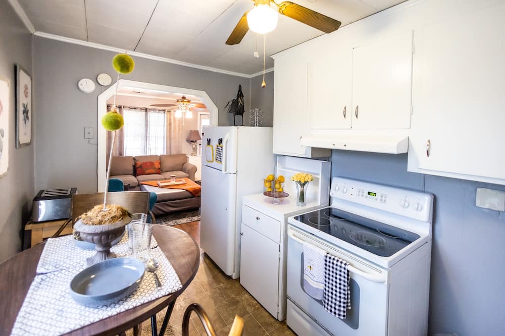 Photo of Kitchen in Garden City