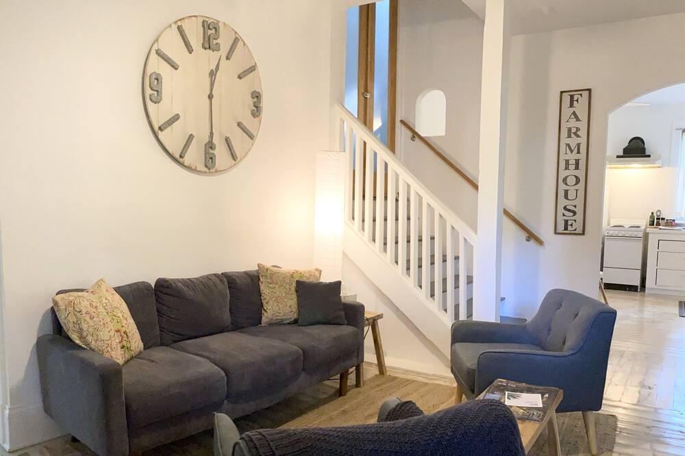 Photo of Livingroom in Athens