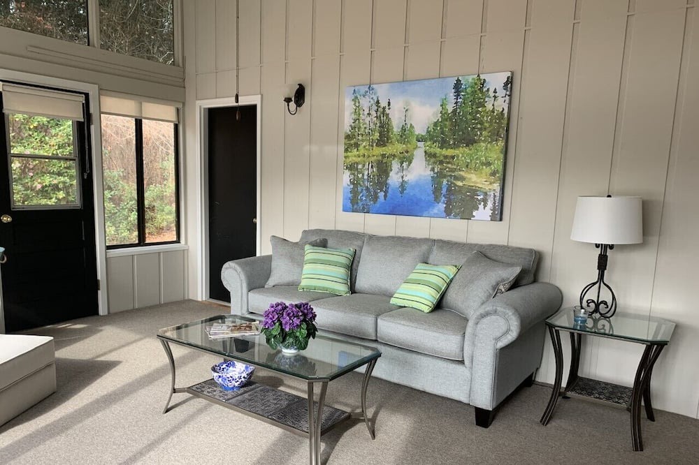 Photo of Livingroom in Lexington County