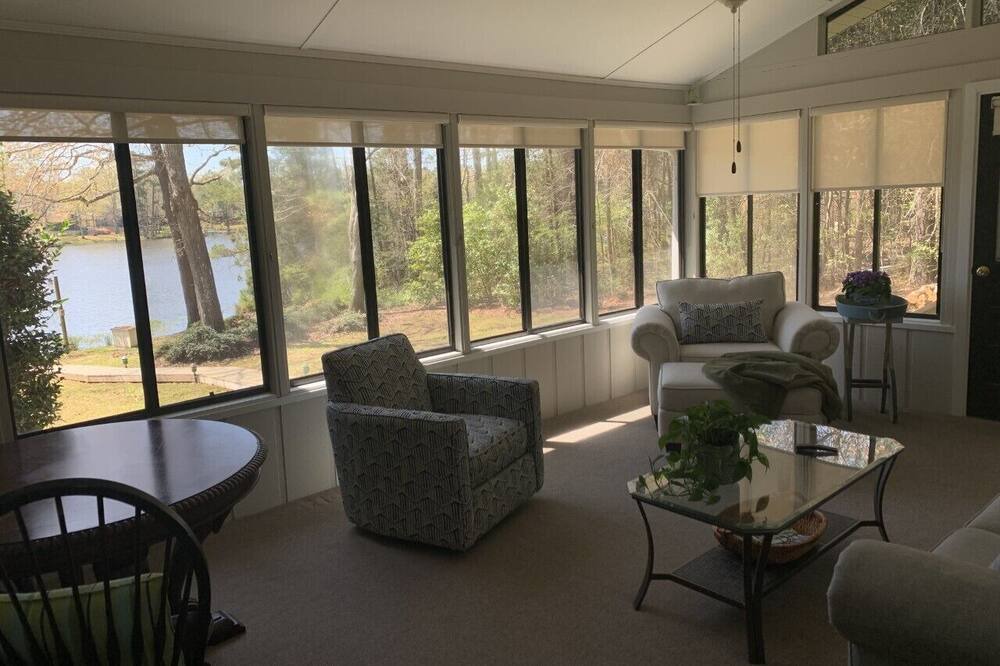 Photo of Livingroom in Lexington County