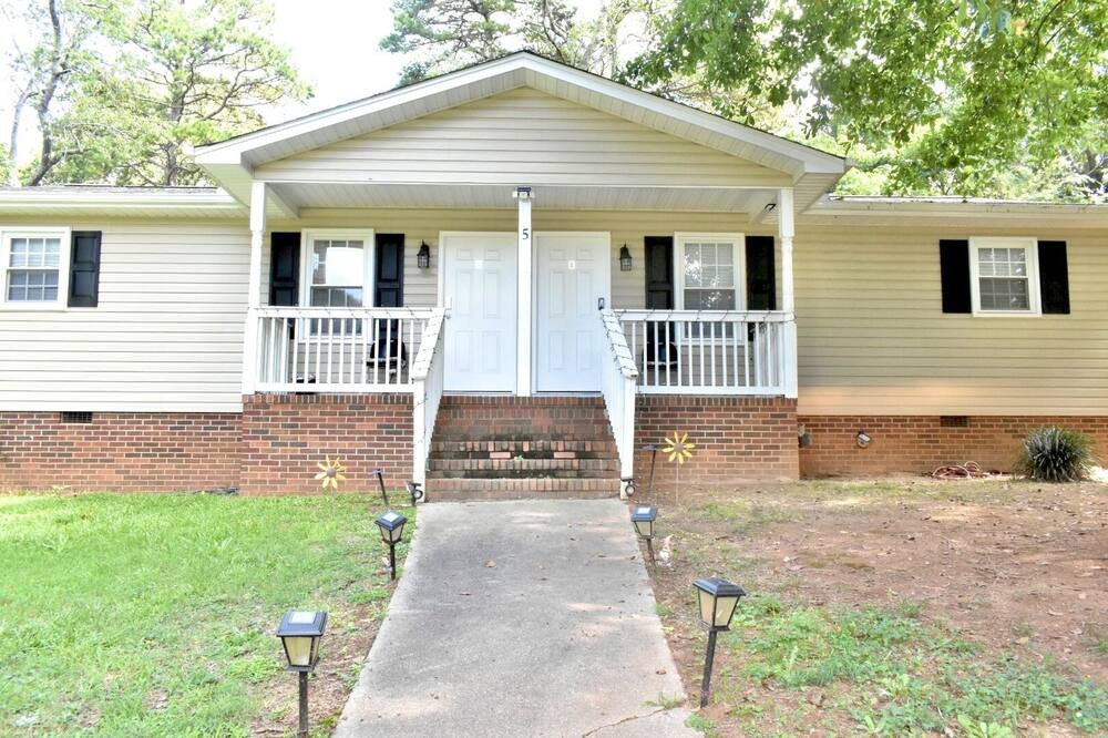 Photo of Bedroom in Greenville