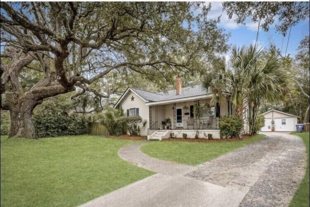 Photo of Outdoor in Charleston