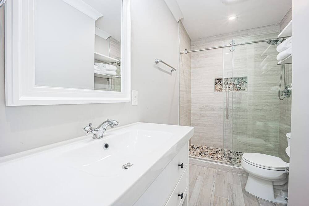 Photo of Bathroom in Palmetto Dunes