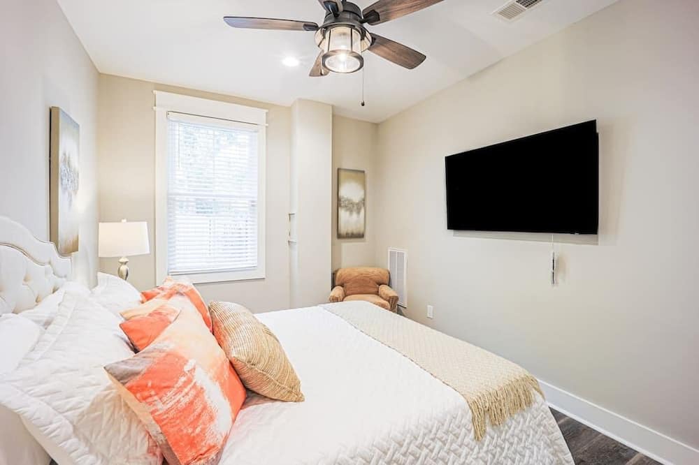 Photo of Bedroom in Palmetto Dunes