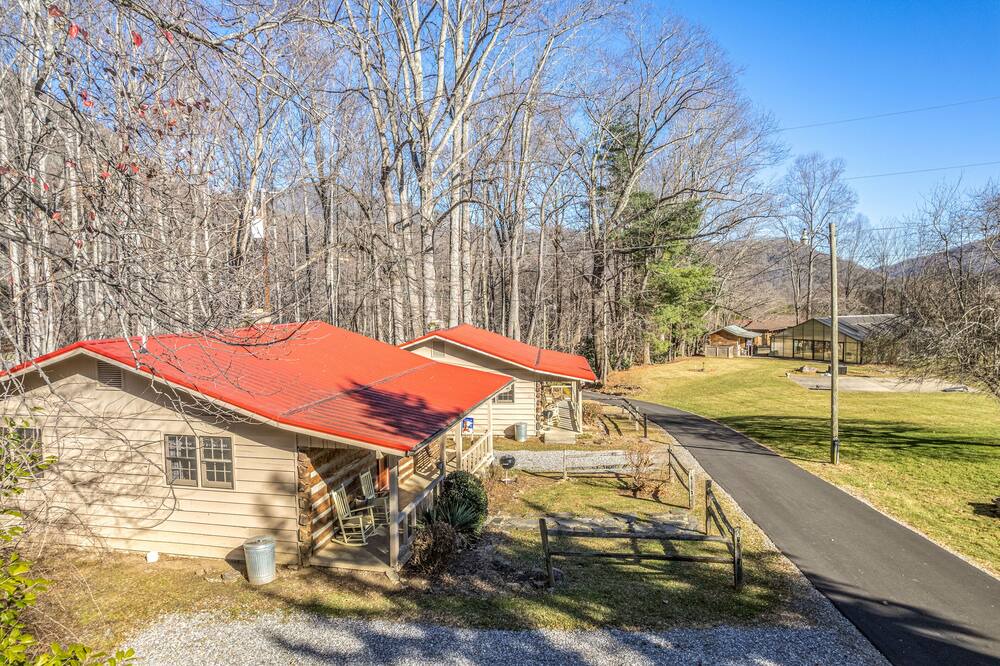 Photo of Others in Maggie Valley