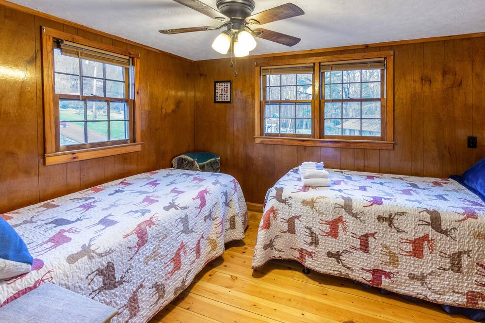Photo of Others in Maggie Valley