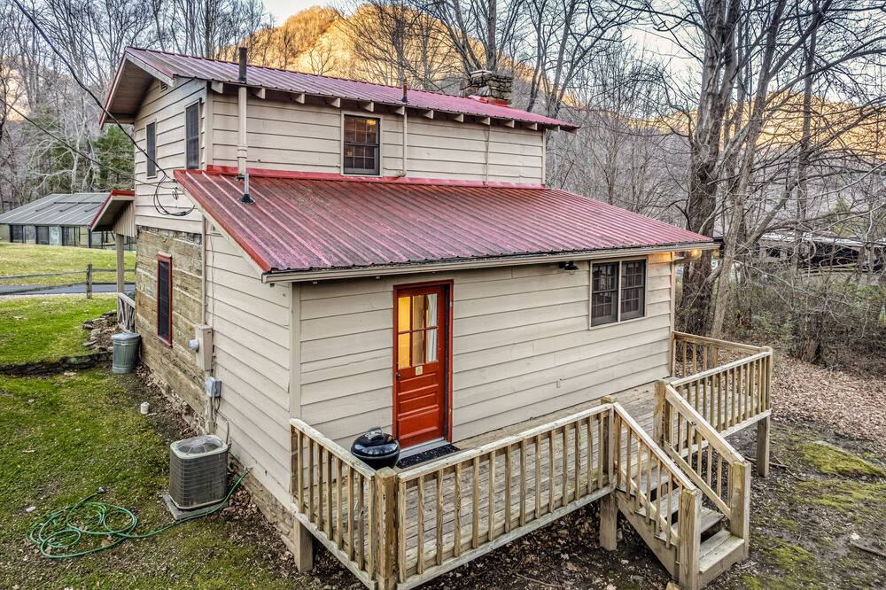 Photo of Others in Maggie Valley