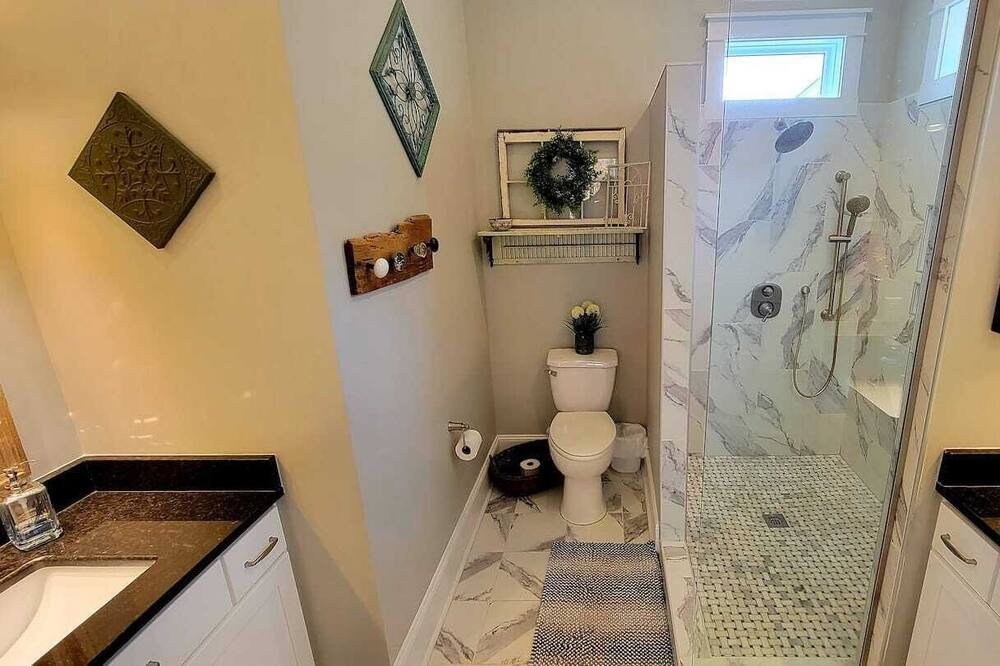 Photo of Kitchen in Greenwood
