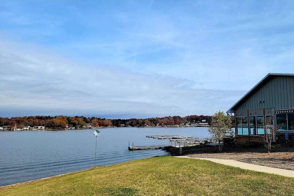 Photo of Outdoor in Greenwood